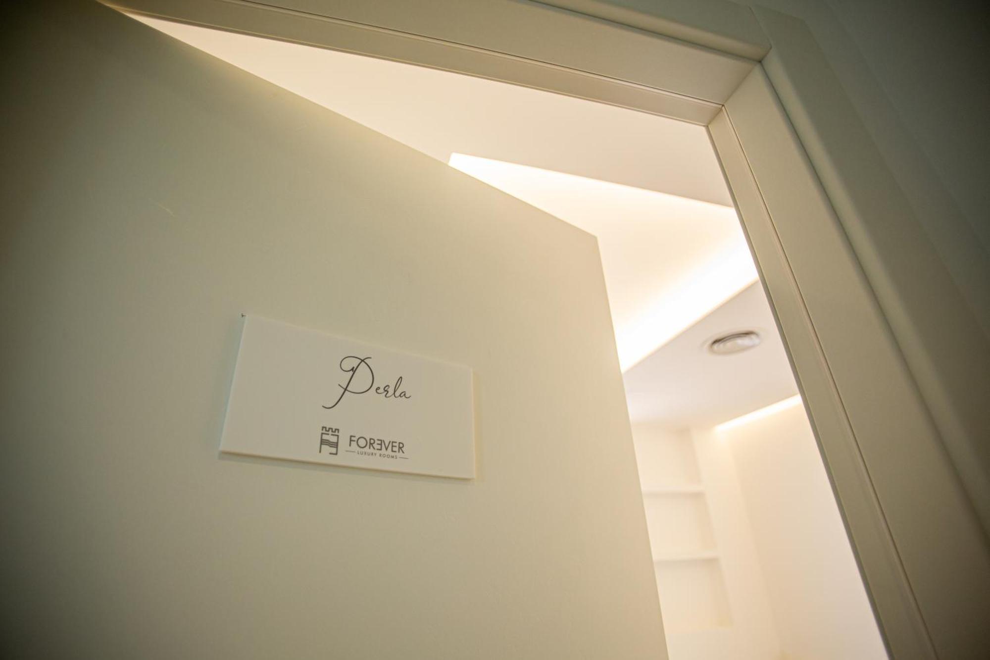 Forever Luxury Rooms กาสเตลลัมมาเร ดิ สตาเบีย ภายนอก รูปภาพ